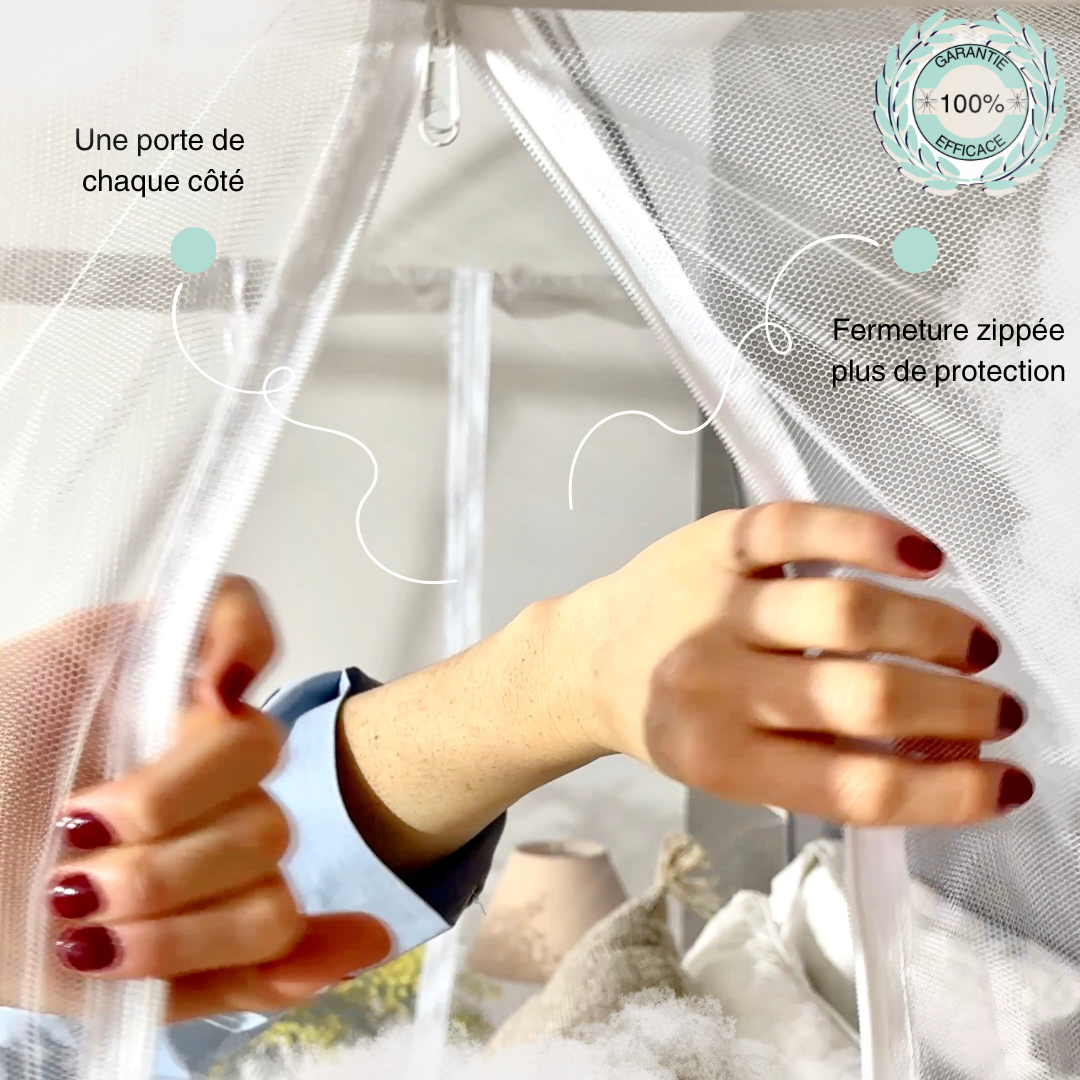 la moustiquaire de lit nopic, avec une porte de chaque côté, fermeture zippée